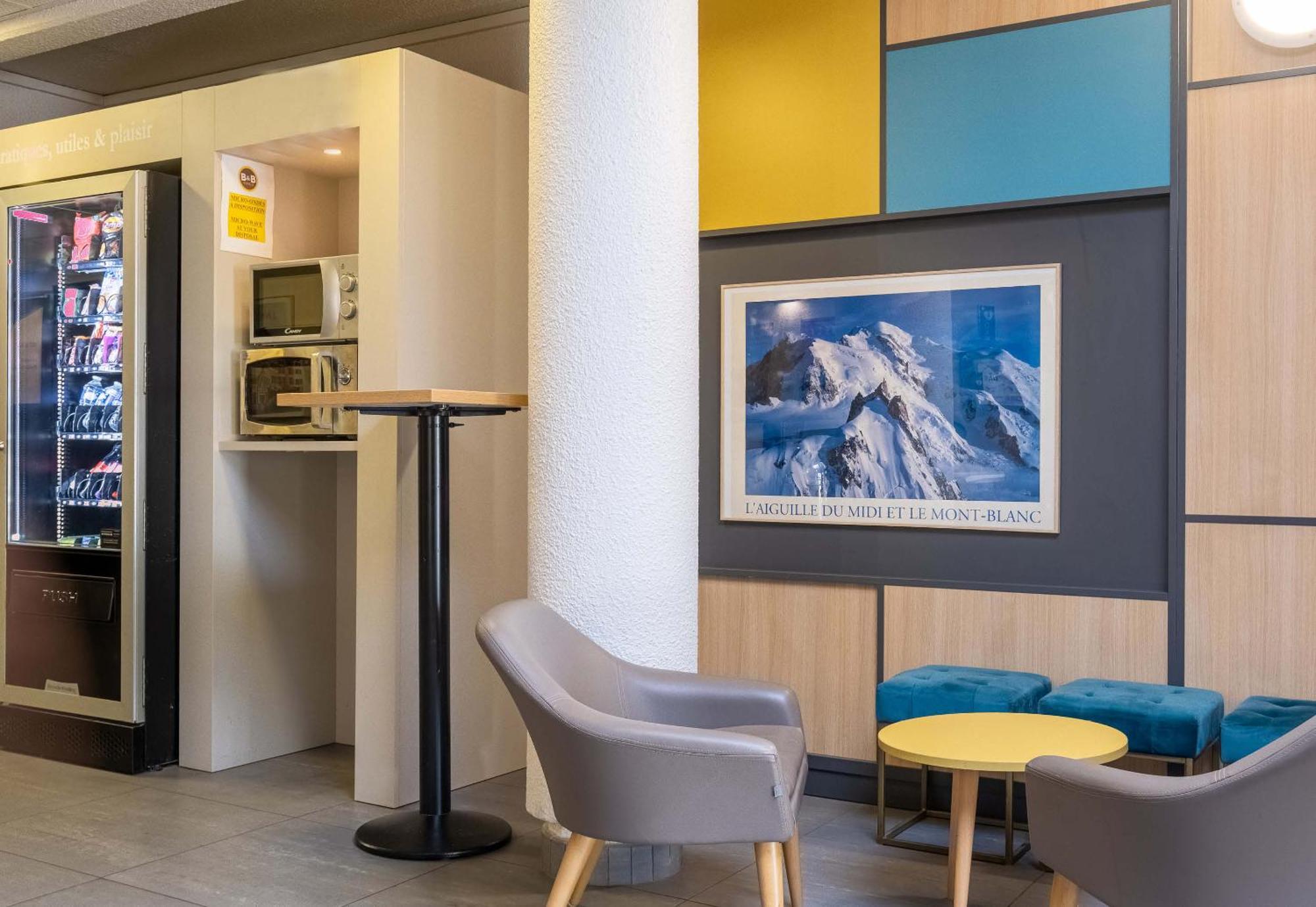 B&B Hôtel Annecy Argonay Exterior foto